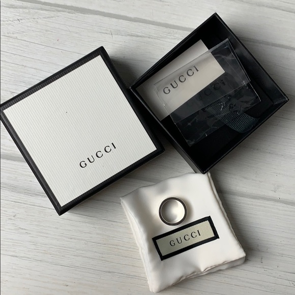 Gucci silver thick band ring - Picture 2 of 5